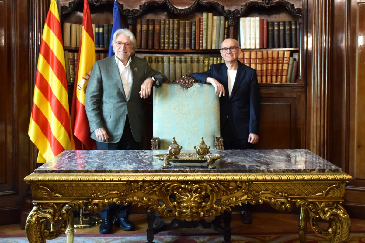 🤝 El president de Foment, Josep Sánchez Llibre, s’ha reunit amb el president del <a href="/CES_Bcn/">CESB</a>, <a href="/erojotorrecilla/">Eduardo Rojo</a>, a la seu de Foment.

Una trobada per reforçar els vincles institucionals i compartir perspectives sobre els grans reptes socials i econòmics de Barcelona.

#Economia