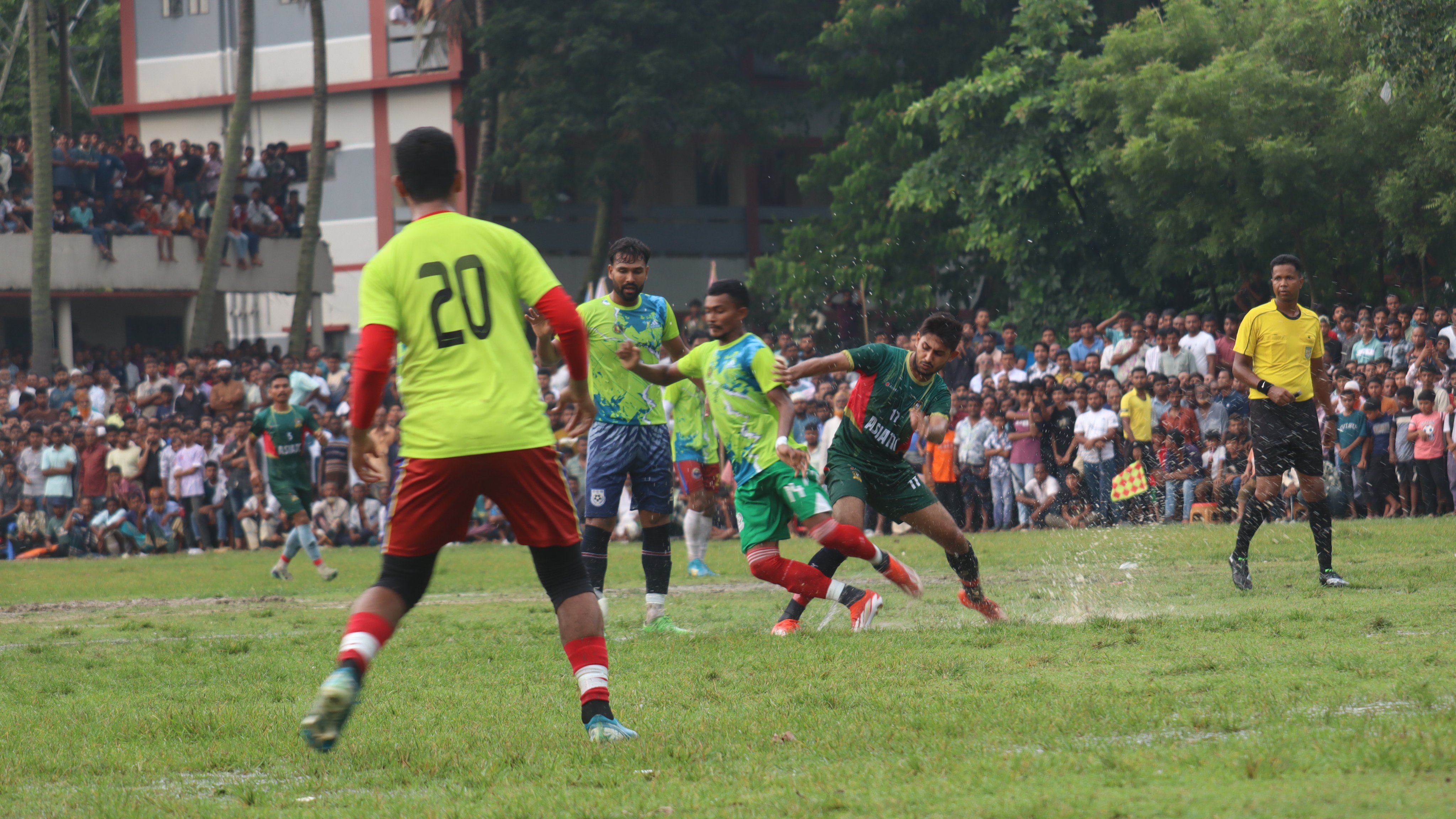 “দি ইয়ংম্যান ক্লাব” ফুটবল টুর্নামেন্টের জমকালো সমাপ্তি