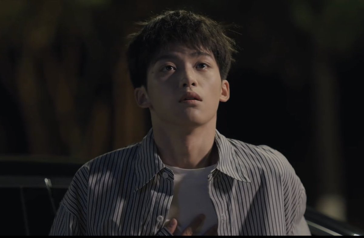 LOVESUNGHWI's tweet image. did you just stabbed wei wei?
#RevengedLoveEP15
