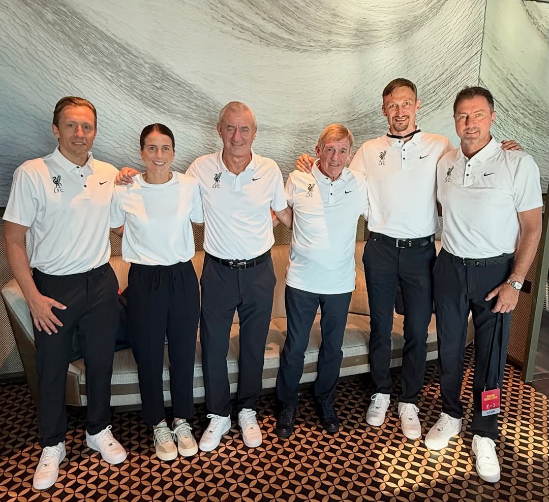 kennethdalglish's tweet image. A fantastic week in Hong Kong with Arne and the lads, the support for the team was unbelievable.🇭🇰❤️

It is always an honour representing this great football club around the world. YNWA @LFC