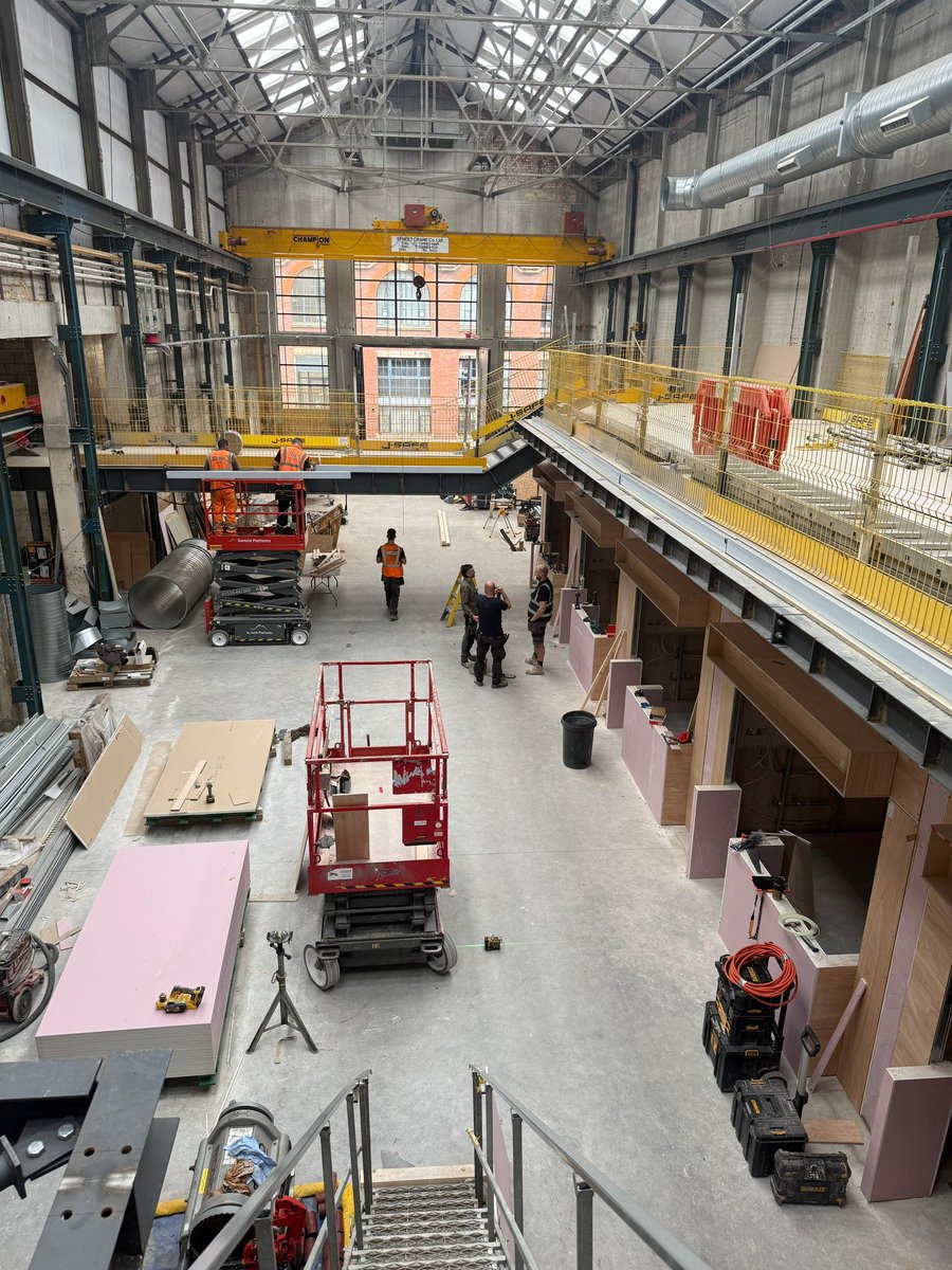 IndependentBham's tweet image. The build for Saint Paul’s Market is coming along nicely 🤘
7 indie kitchens, 2 bars, 500 seats and a killer soundtrack. Your new fave foodie hangout is coming soon. Get ready 👀
Follow us on IG at: instagram.com/saintpaulsmark…