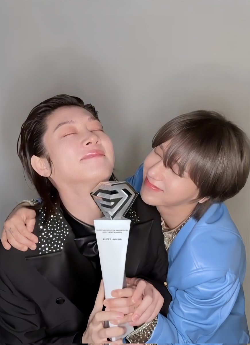 COFFEE_D_CLOUD's tweet image. 우리의네컷 AB라인 HD 보정 
#희철 #예성 #슈퍼주니어
