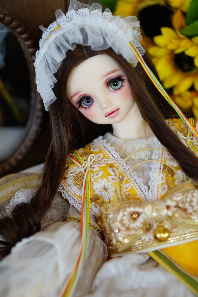 hanairo_doll's tweet photo. 今日でお迎えして1周年になりました。
京都ドルパワンオフの翠星石です✨
ドールオーナーになって初めてのワンオフ、それもずっとご縁願ってた子が来てくれて今でもまだ信じられないくらいです🥲
我が家では桃🍑の別名から『三千年(ちとせ)』という名前になりました。
よろしくお願いします！ https://t.co/Tmeb2XnydF