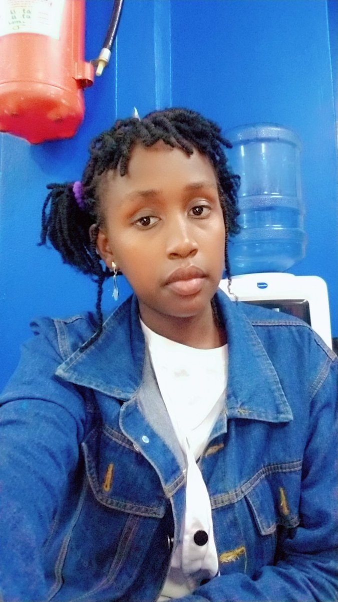 KweziNinye's tweet image. Hey 🌸
Good Evening darlings ❤.