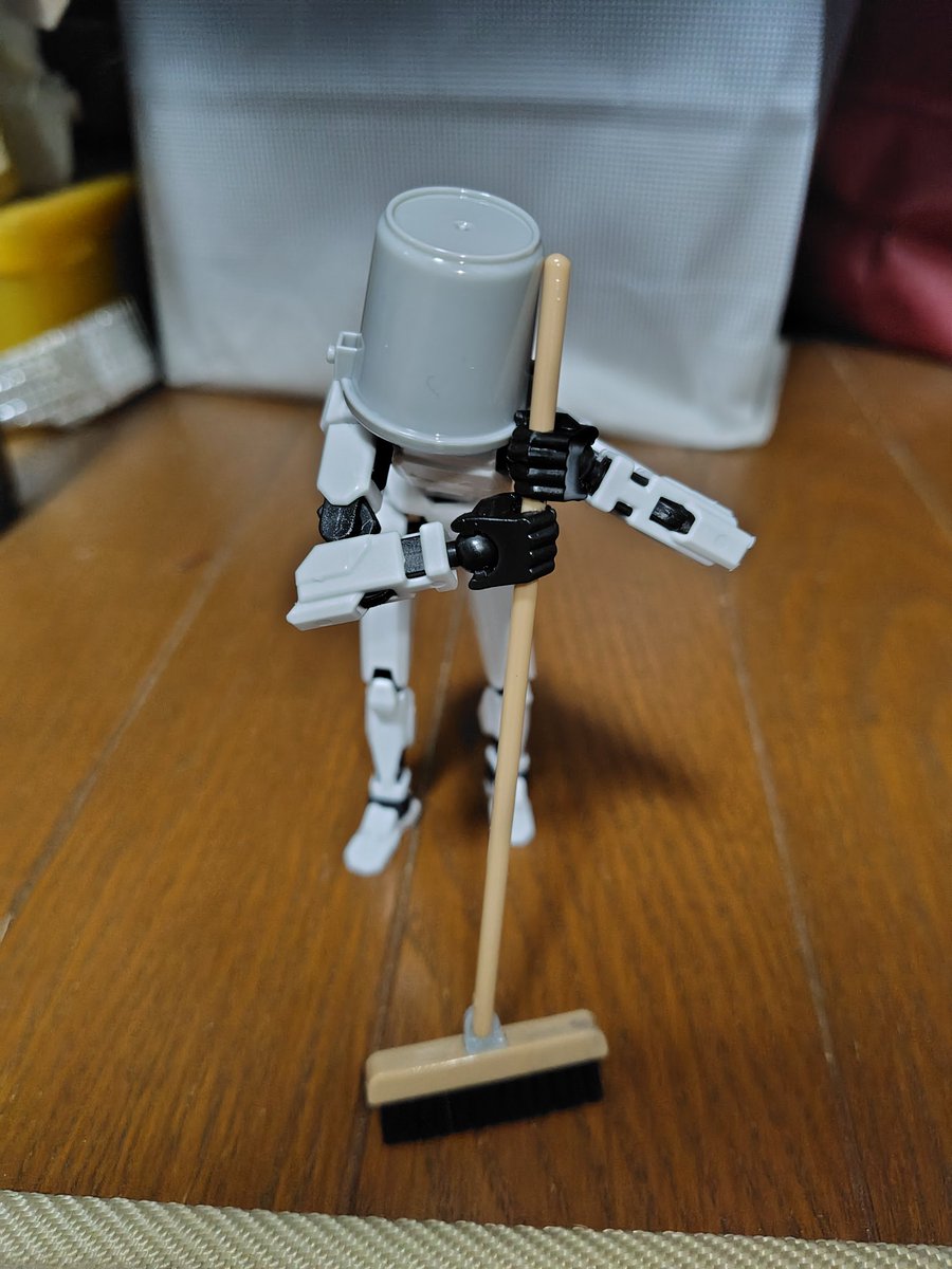 akuro_usuke's tweet image. セリアの戦闘フィギュア楽しいぜ！！