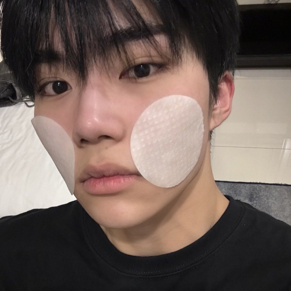 nyunyu5110's tweet image. 얼굴점이 하나님한테 뽀뽀 받은 자국, 전생에 사랑하는 사람한테 뽀뽀 받은 자국이라는 말이 잇는데 이러나저러나 이쁨 가득 받은 거뉴기야♡