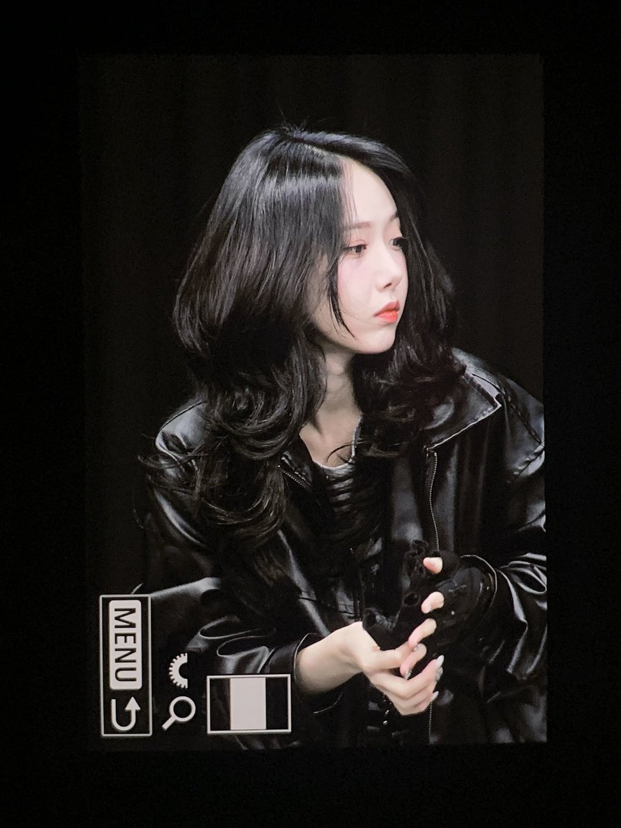GFcollector_'s tweet image. 결혼할래