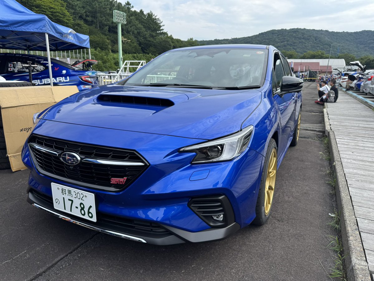 Hid202's tweet image. レヴォーグも良いなぁ(^^)