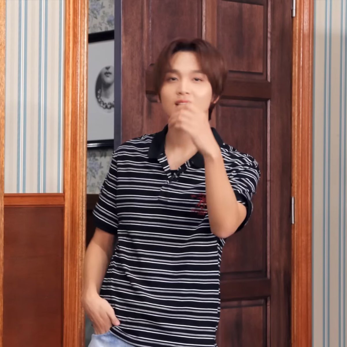 haezzarazza's tweet image. 멋진척 해보지만 그저 강아지