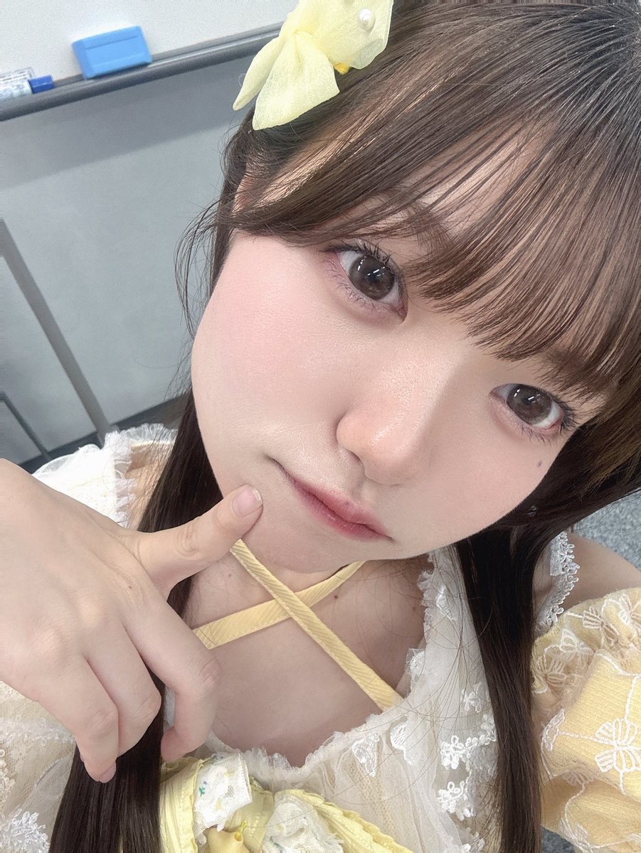じつは唇にホクロあるのー知ってた？