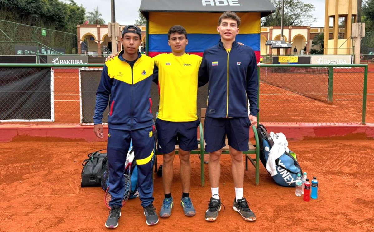 Fedecoltenis (@fedecoltenis) on Twitter photo ¡La tricolor en Paraguay!
Con el equipo masculino comienza la acción de la delegación nacional en el Sudamericano Sub-16 en Asunción.
#SomosTenisColombiano🇨🇴
<a href="/MinDeporteCol/">Ministerio del Deporte</a> <a href="/OlimpicoCol/">Comité Olímpico COL</a> <a href="/COSAToficial/">COSAT Oficial</a> ¡La tricolor en Paraguay!
Con el equipo masculino comienza la acción de la delegación nacional en el Sudamericano Sub-16 en Asunción.
#SomosTenisColombiano🇨🇴
<a href="/MinDeporteCol/">Ministerio del Deporte</a> <a href="/OlimpicoCol/">Comité Olímpico COL</a> <a href="/COSAToficial/">COSAT Oficial</a>