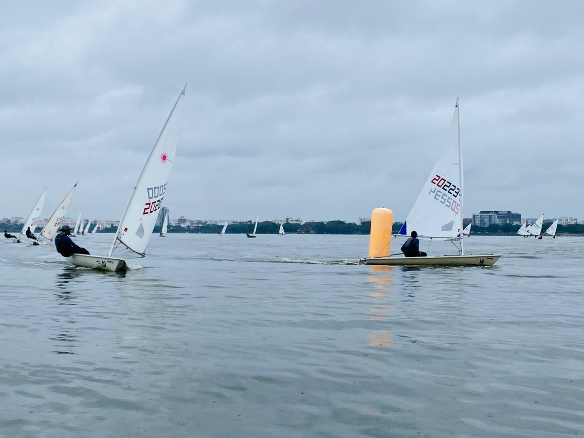 indiannavy's tweet image. #IndianNavy Yachtsperson excel at the 39th Hyderabad Sailing Week 2025, conducted by EME Sailing Association, Hyderabad from 20-25 Jul 25 under the aegis of #YAI.
The event witnessed participation from more than 100 yachtspersons from sailing clubs across India including a…