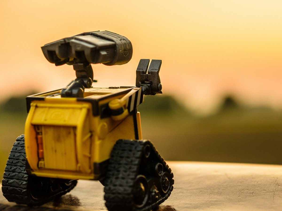 Will AI replace people in micromobility or supercharge their impact? .<a href="/AnadueMarketing/">Anadue</a> makes the case for human-AI collaboration, not substitution.

Read the full interview here:  zagdaily.com/featured/will-…