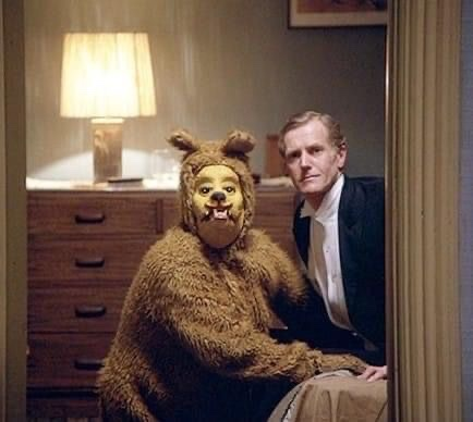 GORMTHEOLD25's tweet image. This scene was so funny- the bear tries to help the man tie his shoe. This movie gave me alot of laughs, THANKS @StanleyKubrick