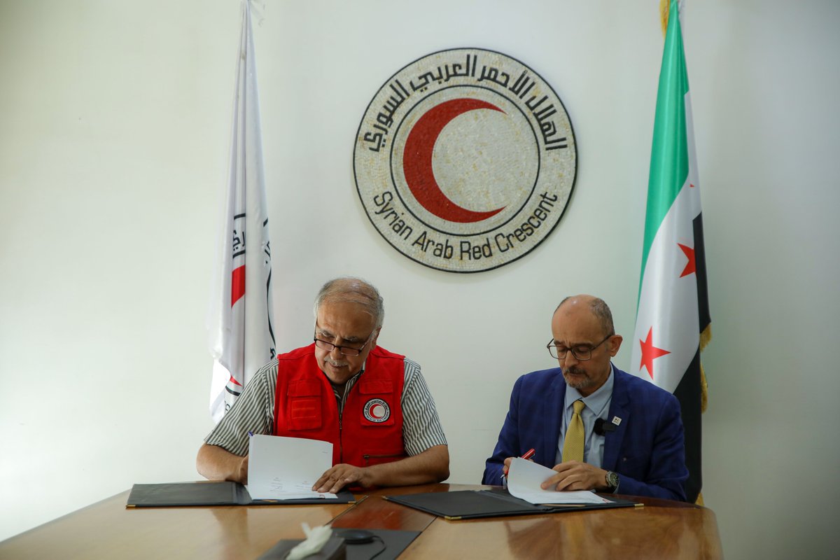 The new IFRC-SARC Project Agreement is now signed and in motion!
This marks another milestone in our partnership to deliver vital livelihoods and health services, strengthen SARC systems, and drive recovery efforts across Syria. 
This is how @IFRC turns commitment into impactful