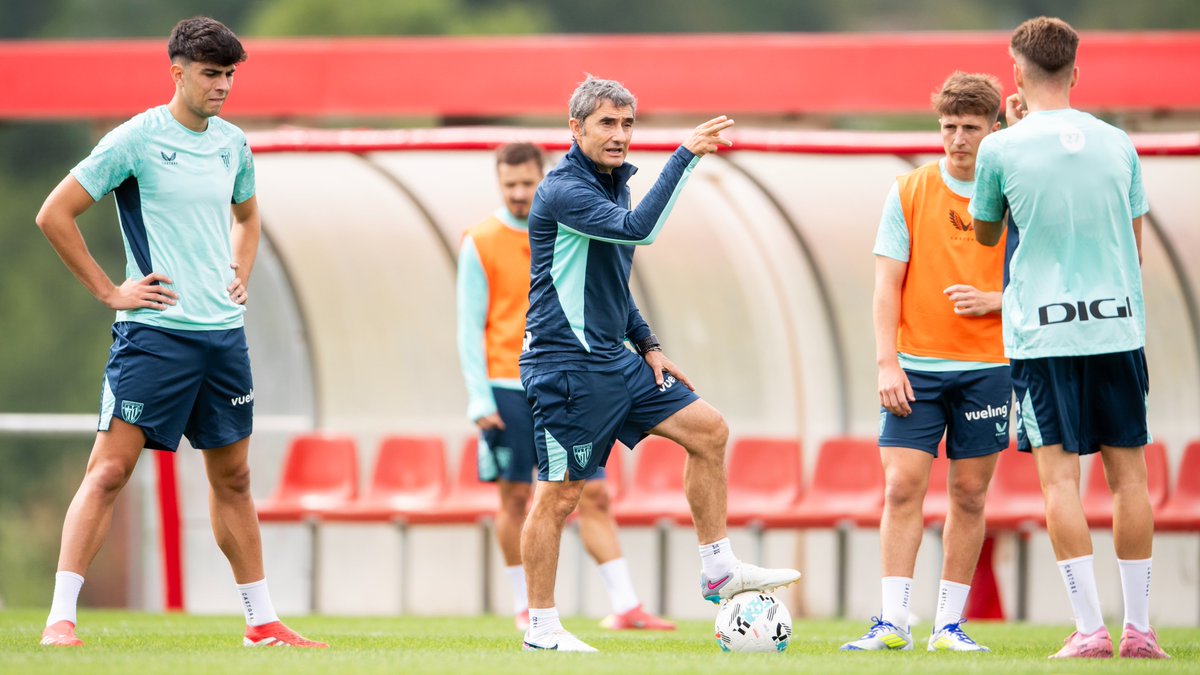 Athletic_en's tweet image. ๐๏ธโโ๏ธ High intensity at Lezama!
๐ #RacingAthletic (Wednesday, 19:00 CEST)
#AthleticClub ๐ฆ