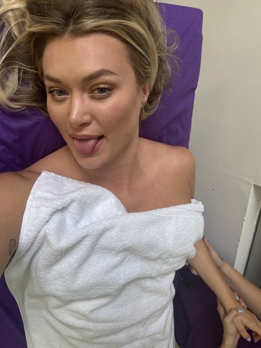 Watch Natalia Starr's leaked NSFW photo on TwXstars