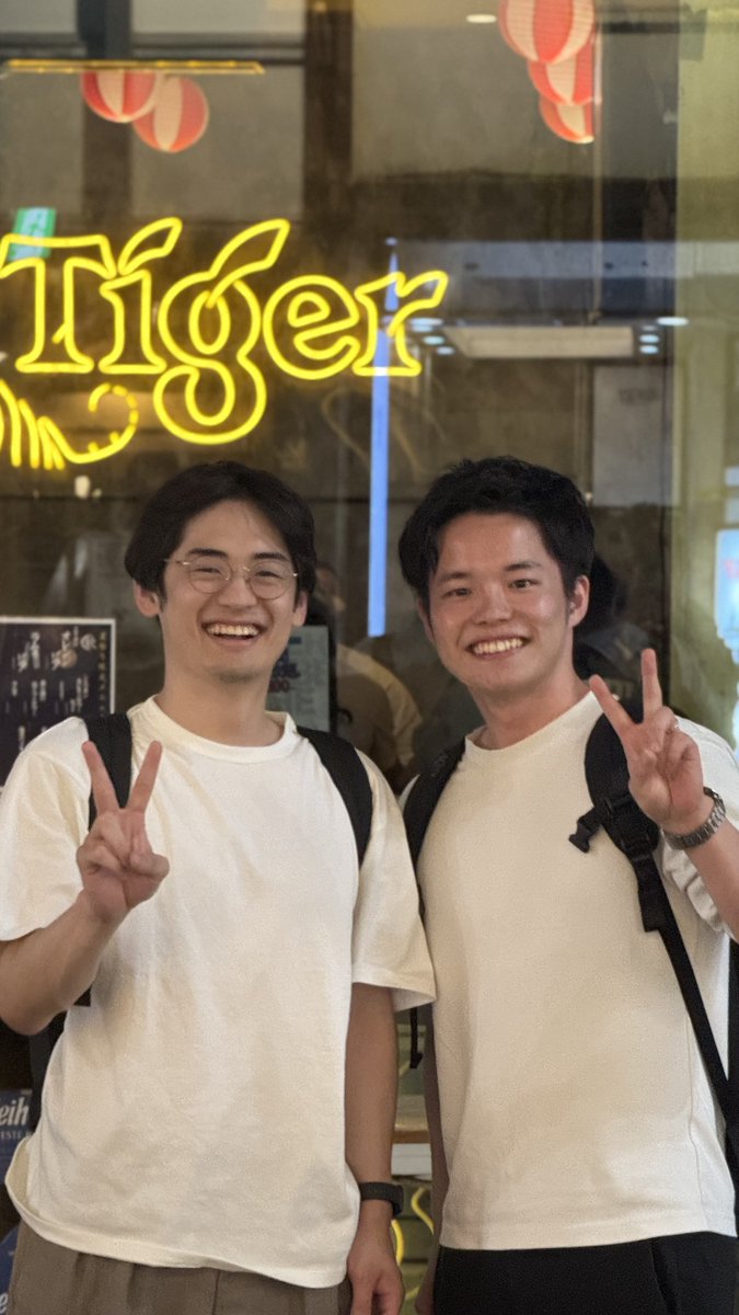 藤田拳|株式会社ピネアルCTO (@kenfjt) on Twitter photo 先日Omlucの代表の岸田さん( <a href="/omluc_ai/">岸田崇史 | Omluc</a> )と同じ高校出身であることが判明👀
今日ついに直接お会いできました!
創業当時の熱い想いから未来のビジョンまで、たくさんお話しして刺激をもらいました🔥
同じ領域で切磋琢磨する仲間として、お互い頑張っていきます💪 先日Omlucの代表の岸田さん( <a href="/omluc_ai/">岸田崇史 | Omluc</a> )と同じ高校出身であることが判明👀
今日ついに直接お会いできました!
創業当時の熱い想いから未来のビジョンまで、たくさんお話しして刺激をもらいました🔥
同じ領域で切磋琢磨する仲間として、お互い頑張っていきます💪