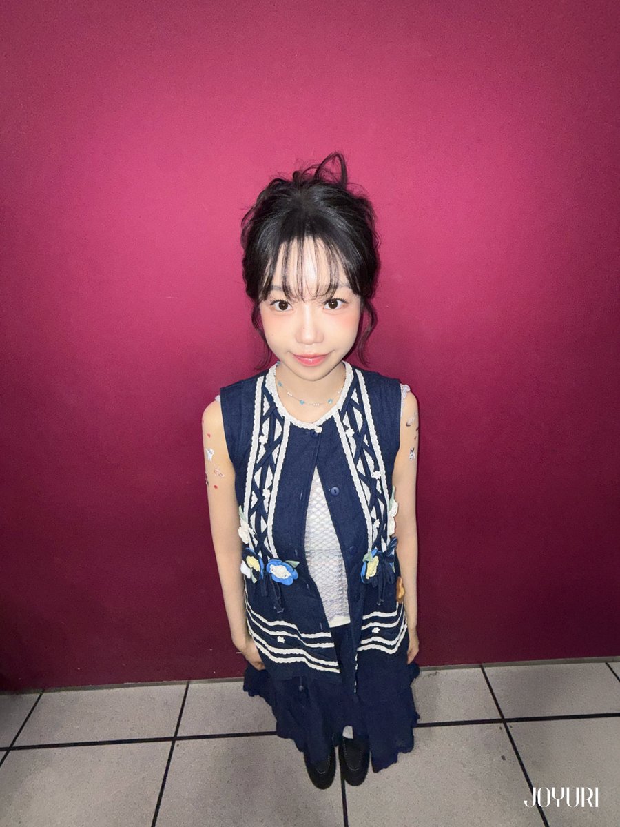 011022_ii's tweet image. 유치원생 이죠 이건
