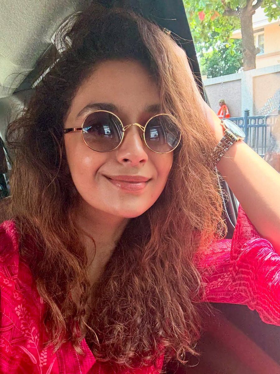 KollyBuzz's tweet image. #keerthisuresh