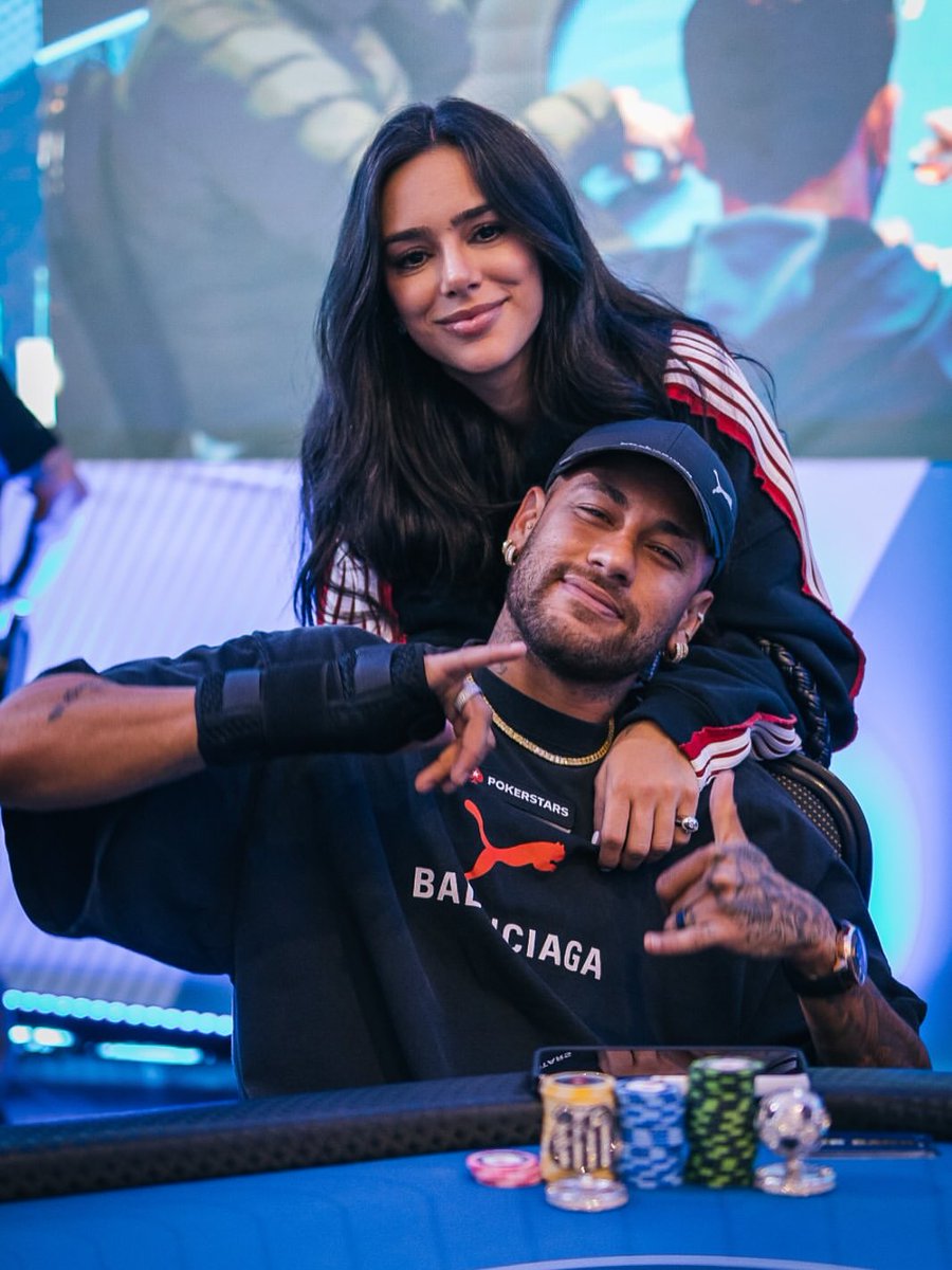 Whitewolfll's tweet image. Bruna ❤️ Neymar