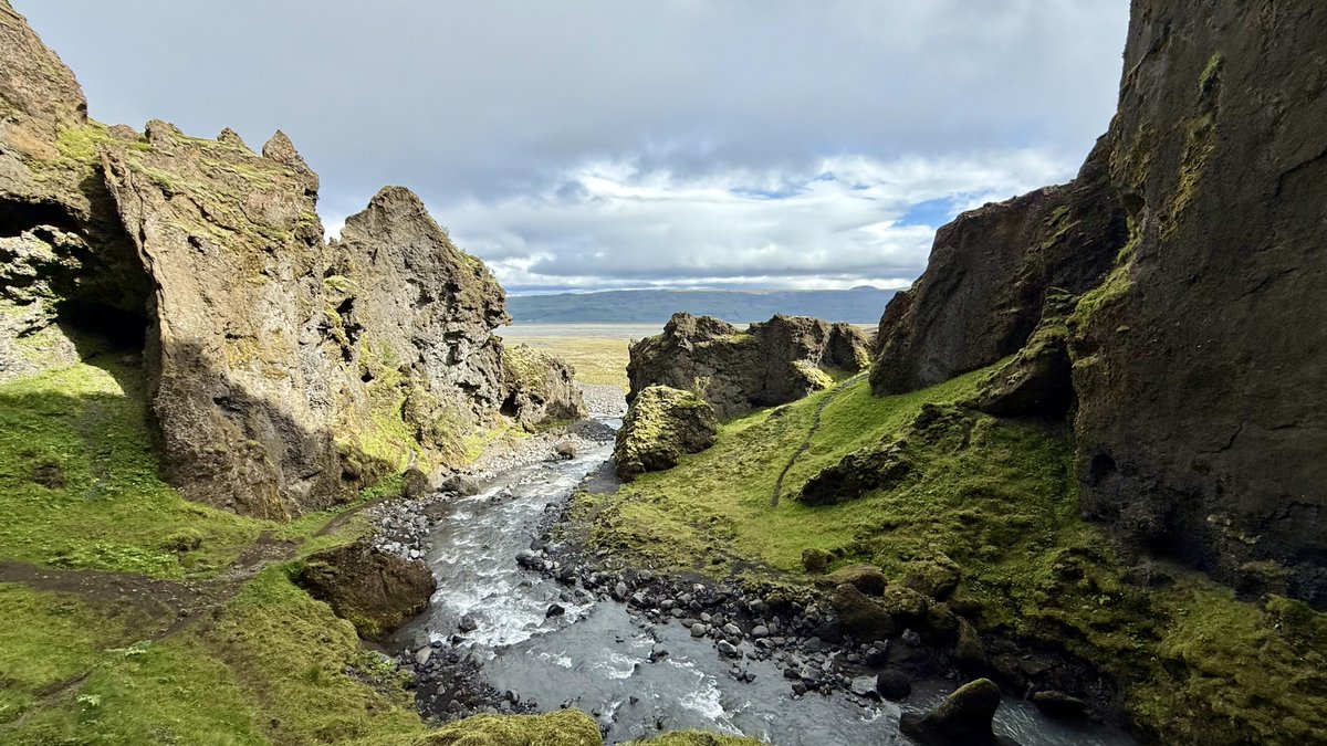 BrentBeshore's tweet image. If you&apos;re on the fence about Iceland, go.