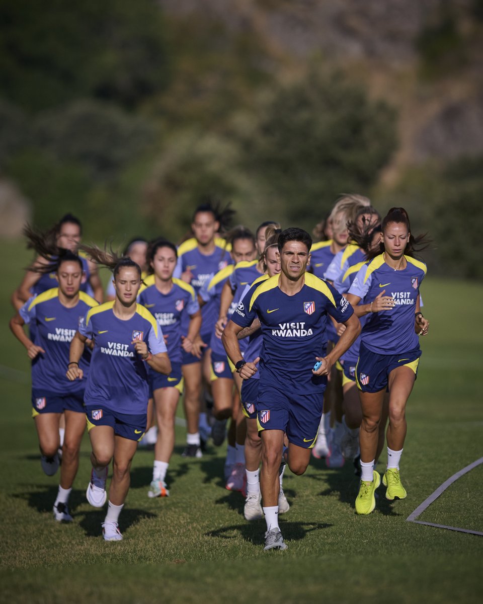 𝐌𝐨𝐝𝐨 𝐭𝐫𝐚𝐛𝐚𝐣𝐨 🔛

¡A por la segunda sesión del día! 🫡
