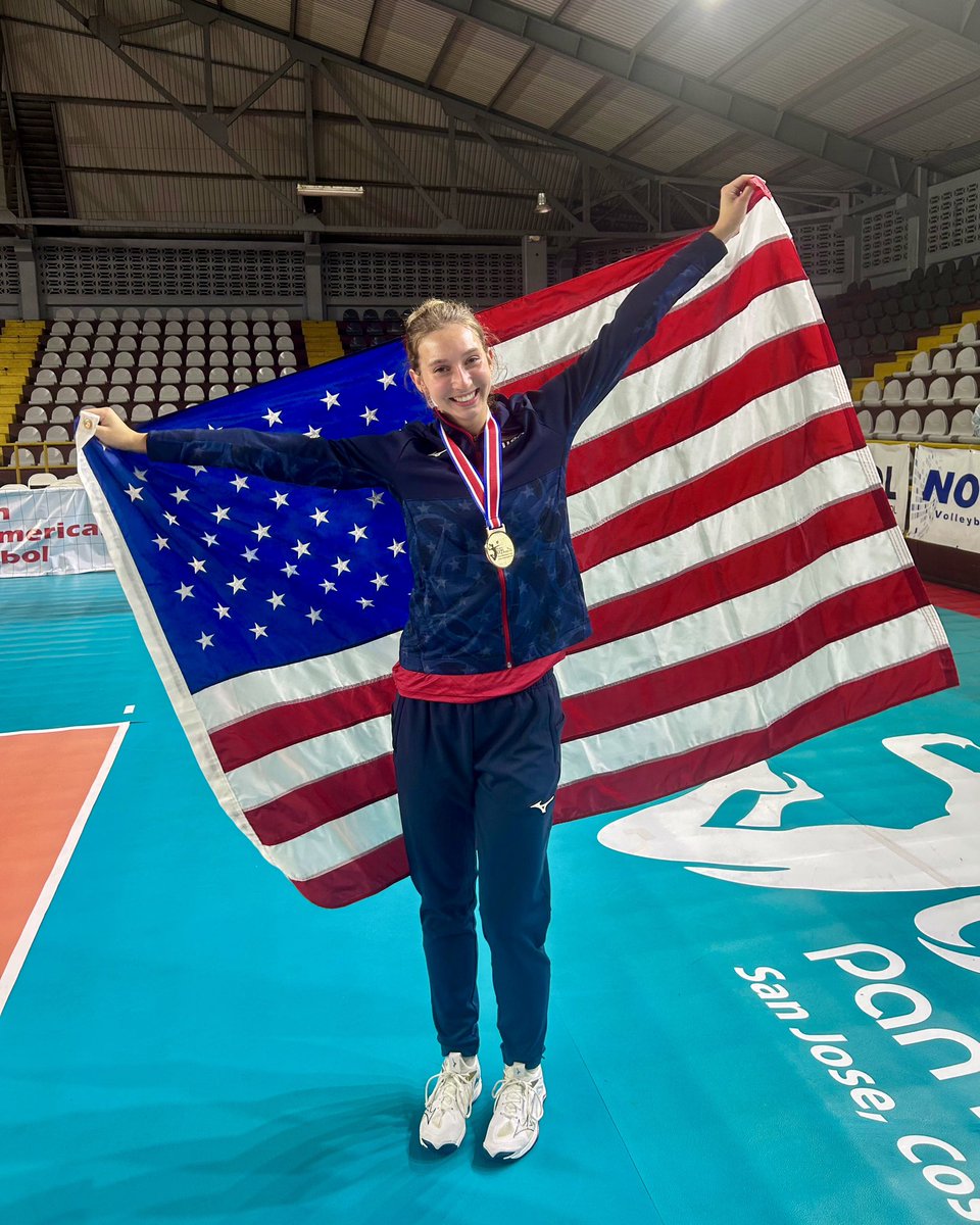 Pitt Volleyball (@pitt_vb) on Twitter photo Our gold medal CHAMP 🥇
Blaire and the U21 team went undefeated to win the Pan Am Cup! Our gold medal CHAMP 🥇
Blaire and the U21 team went undefeated to win the Pan Am Cup!
