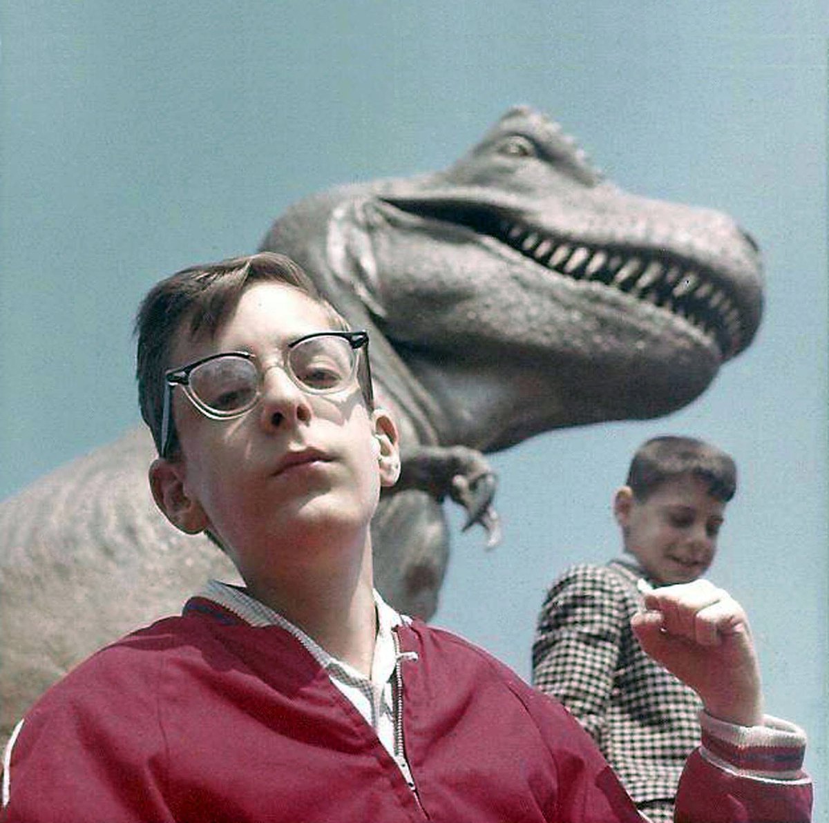 aflashbak's tweet image. Becky Taylor - Howard Taylor And Friends At The New York World's Fair Of 1964.