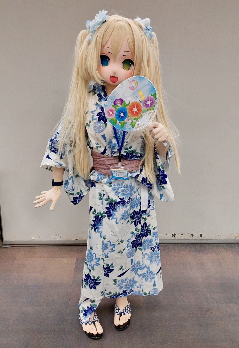 ということでみけ⭐︎こん参加してきました！
屋外は暑いから後半は屋内で浴衣着てたよー
#みけこん2025なつ
