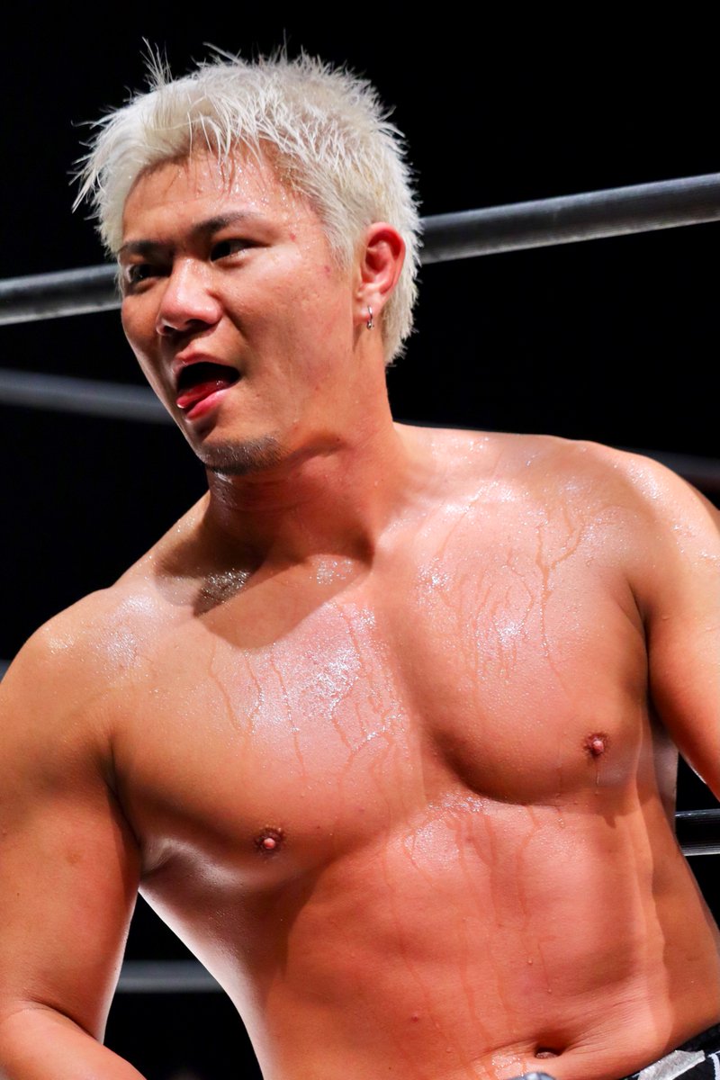 Nobutake33's tweet image. 2025.7.1 CITY HALL&GALLERY GOTANDA
王座は陥落したが華があってカッコいい石田凱士選手✨
#GLEAT
#石田凱士