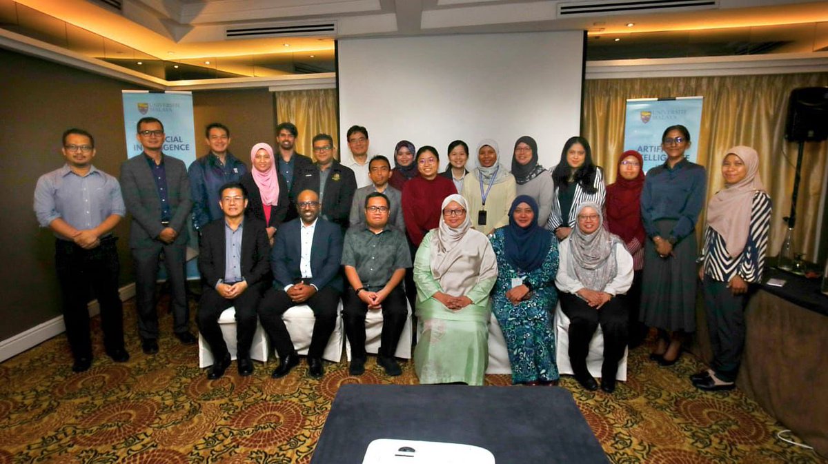 Kicked off the 1st workshop for the National AI Roadmap for Healthcare, uniting 4 ministries (MOH, MOHE, MOSTI, KD) under a Whole-of-Govt effort. Thanks to UM for leading. Roadmap to be published by year-end, complementing NAIO’s AI Action Plan 2.0.