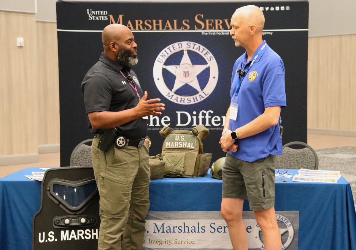 U.S. Marshals Service Los Angeles (@usmslosangeles) on Twitter photo Thank you to everyone who joined the #USMSLosAngeles and <a href="/USMSSanDiego/">U.S. Marshals Service San Diego</a> during the Public Safety Cadets Summer Showdown, for an engaging experience that prepared young adults for careers in public safety. #PSCSummerShowdown #CommunityEngagement Thank you to everyone who joined the #USMSLosAngeles and <a href="/USMSSanDiego/">U.S. Marshals Service San Diego</a> during the Public Safety Cadets Summer Showdown, for an engaging experience that prepared young adults for careers in public safety. #PSCSummerShowdown #CommunityEngagement