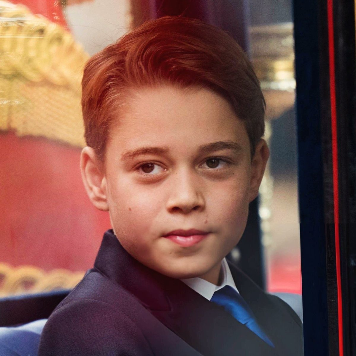 BillyDouglass7's tweet image. The British Monarchy is here to stay because this handsome and intelligent little boy will be a great King one day.馃憫馃挋鉂わ笍#PrinceGeorge #PrinceGeorgeisaKing