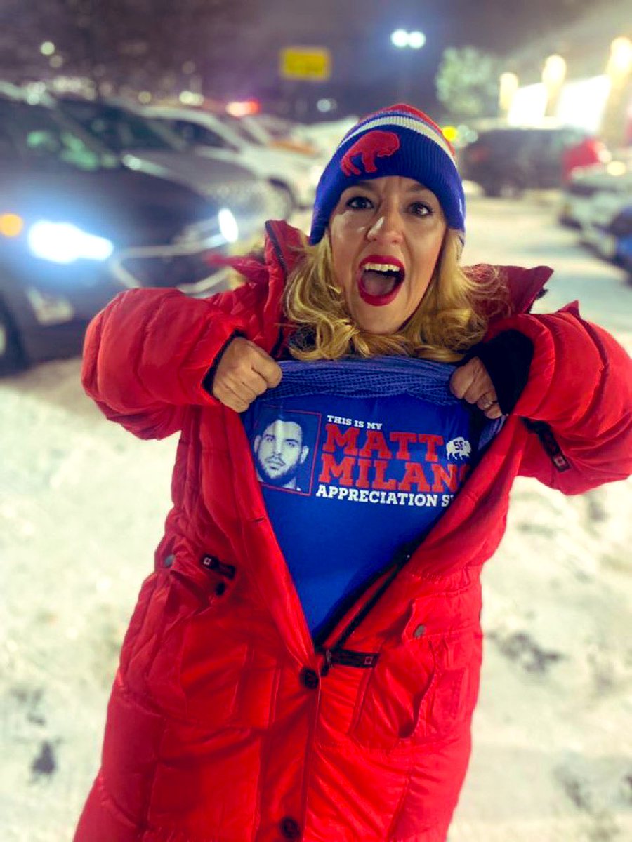 carlifarley's tweet image. Happy birthday to my favorite Italian Stallion paison Matt Milano! This year will be your best! Go off LANO 😎#BillsMafia