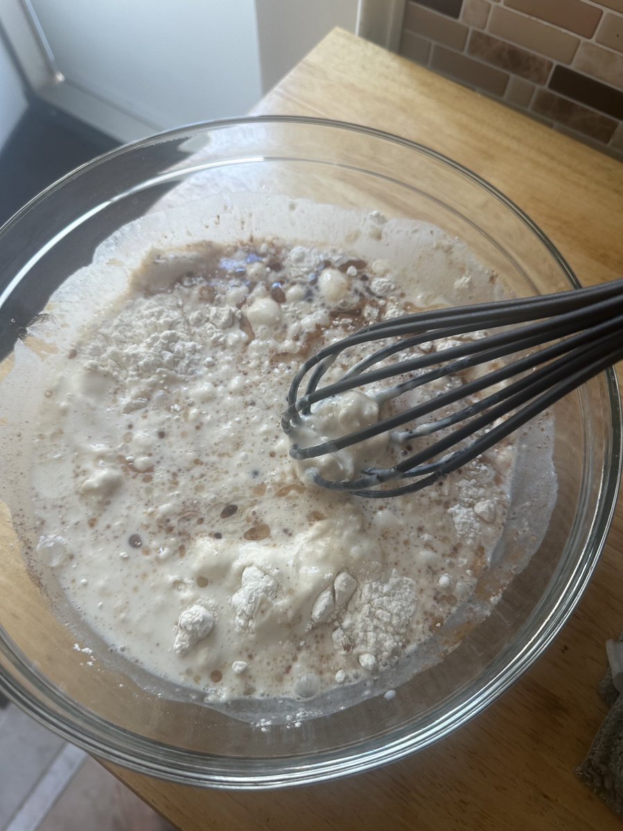 GR86JT's tweet image. Woke up craving pancakes, so made pancakes. 🥞