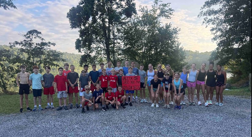 Here is the future of <a href="/OMHSTrack/">OMHS Track & Field</a> and XC! ❤️ Oak Mt Middle XC team enjoys a team bonding run around Lunker Lake! Way to GOOM! 🎉🎉