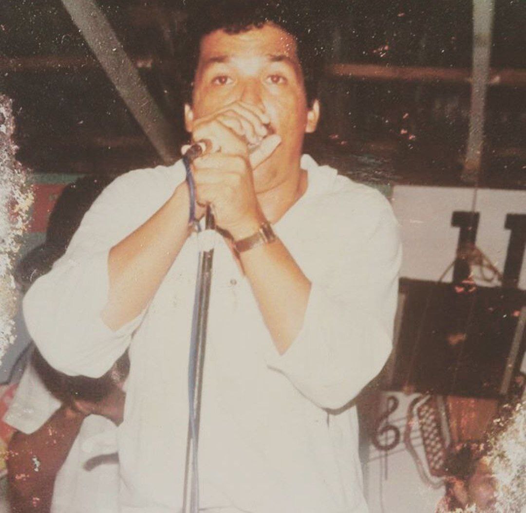 #noticiasvallenatas Hace 62 años, en San Juan del Cesar, La Guajira, nació Armando Mendoza Brito, cantante de música vallenata. Mendoza, desde muy pequeño, se inclinó por el canto, especialmente, de las rancheras y de la música vallenata🎶🎤📻