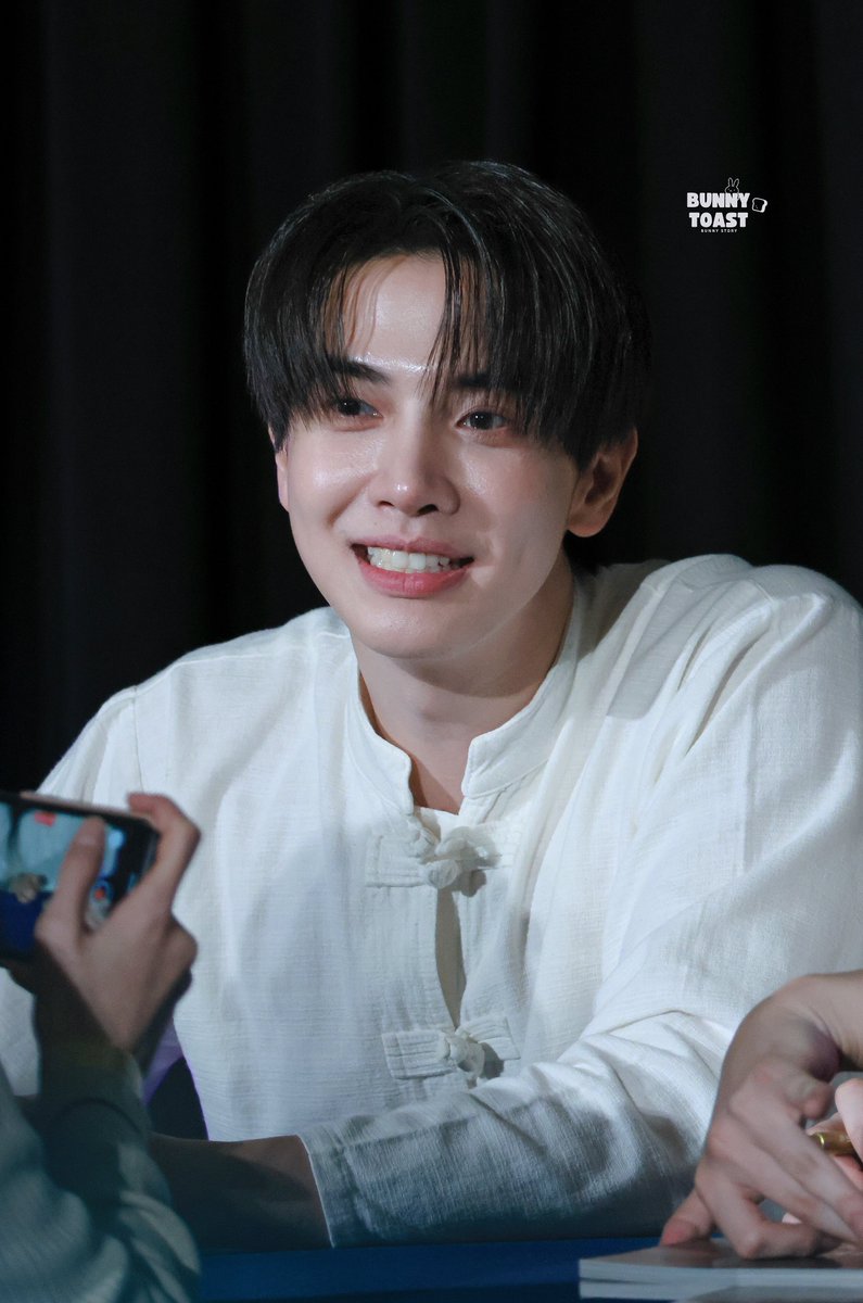 BunnyToast_'s tweet image. 26.07.25 ₍ᐢ‥ᐢ₎ ❤︎︎

⸝⸝@maxky_rp⸝⸝

เพียงแค่พี่ยิ้มเฉยๆโลกก็สดใสละ ยิ้มบ่อยๆนะคะ 🥰

#ADreamVoyageMaxkyBas_CNX
#แม็กกี้บาส #bbasjtr
#maxky_rp #บาสเด็กอ้วนที่แท้จริง