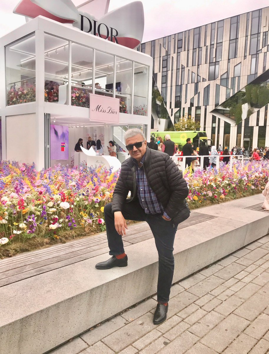 rakeshvaid's tweet image. Königsallee  #dusseldorf 
Always a pleasure visiting this wonderful city