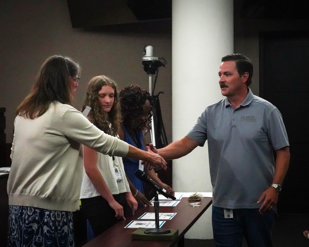 Congrats to Merit Board President Joe Wasson, who was recognized Friday for his 15 years of service to Allen County. As a Veterans Affairs Officer and an integral part of our Merit Board, his service behind the scenes makes a difference every single day. Congratulations, Joe!