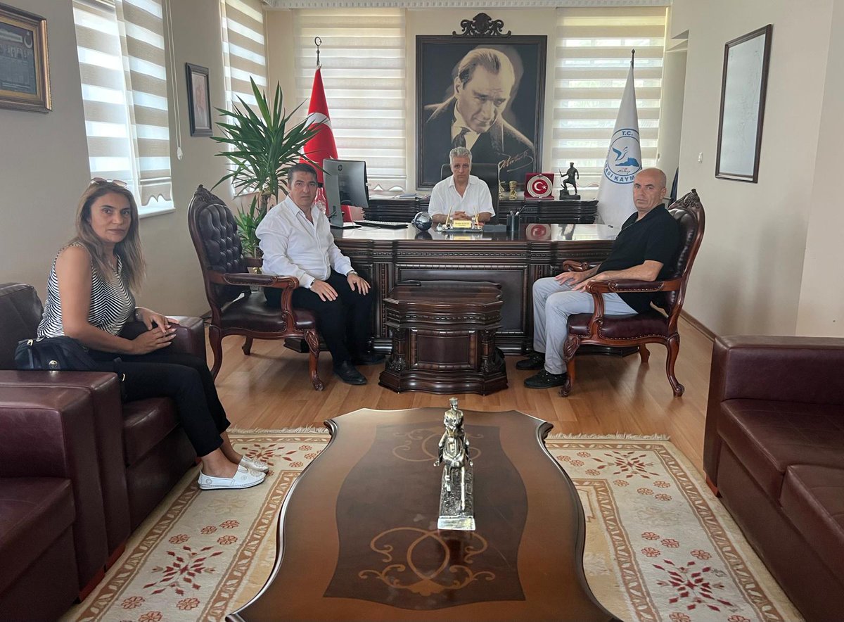 Engellileri Hayata Kaynaştırma ve Sağlık Turizmi Konfederasyonu Genel Başkanı ve Üyeleri, Kaymakamımız Sayın İbrahim KEKLİK'i ziyaret etti.