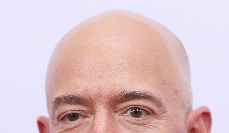 whatRanjuSaid's tweet image. Fortune favors the bald. 
Forget hustle. Go bald.