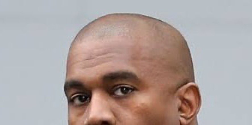 whatRanjuSaid's tweet image. Fortune favors the bald. 
Forget hustle. Go bald.