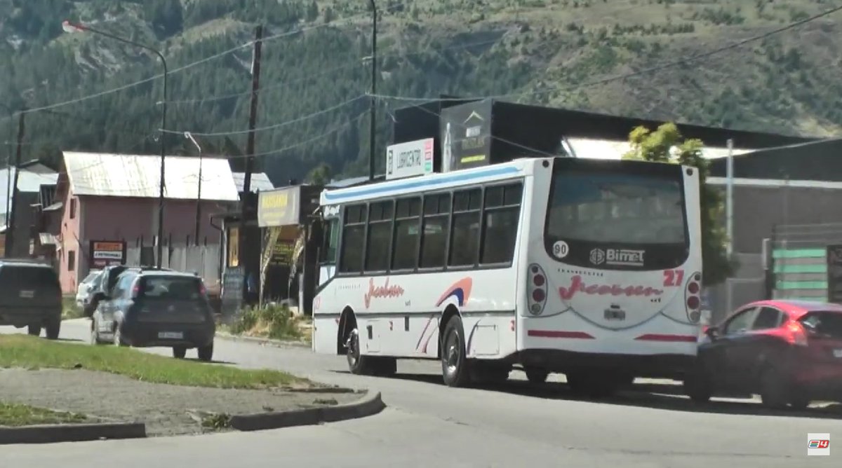 Canal4Esquel's tweet image. Jacobsen destacó mejoras en el transporte urbano
#transporteurbano
#esquelenmovimiento
#jacobsen
canal4esquel.com.ar/jacobsen-desta…