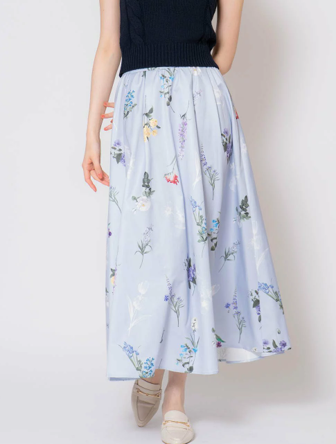 Fashion__List__'s tweet photo. ジレブラウスの下に着用していた
フレアスカート
ブランド:Noela(ノエラ)
詳細▶https://t.co/Gq5iezNG0y
#生田絵梨花
#明日はもっといい日になる
#Noela #ノエラ https://t.co/nlm7DT9iGK