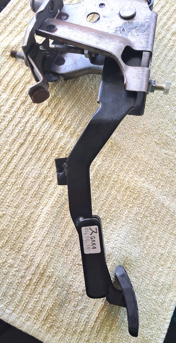 EL_ALMACEN_TC's tweet image. PEDAL EMBRAGUE MAZDA 6 GH todocoleccion.net/repuestos-coch… a través de @todocoleccion #Mazda #Mazda6 #Atenza #Mazda6GH