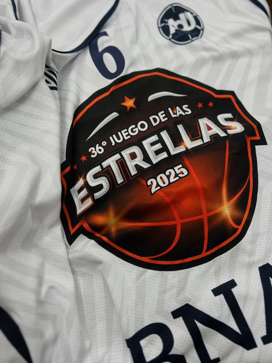 3x3 Radio tweet media