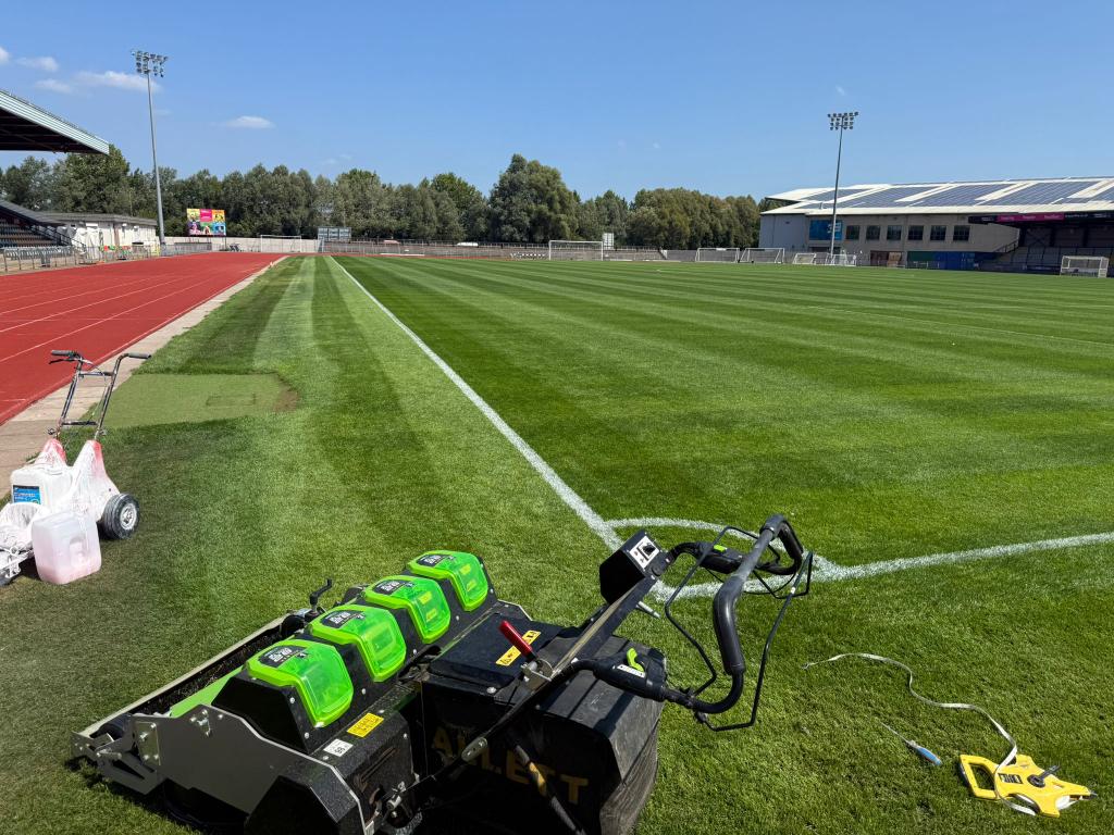 PerrottEngineer's tweet image. Allett Uplift evolution laying down the Stripes.