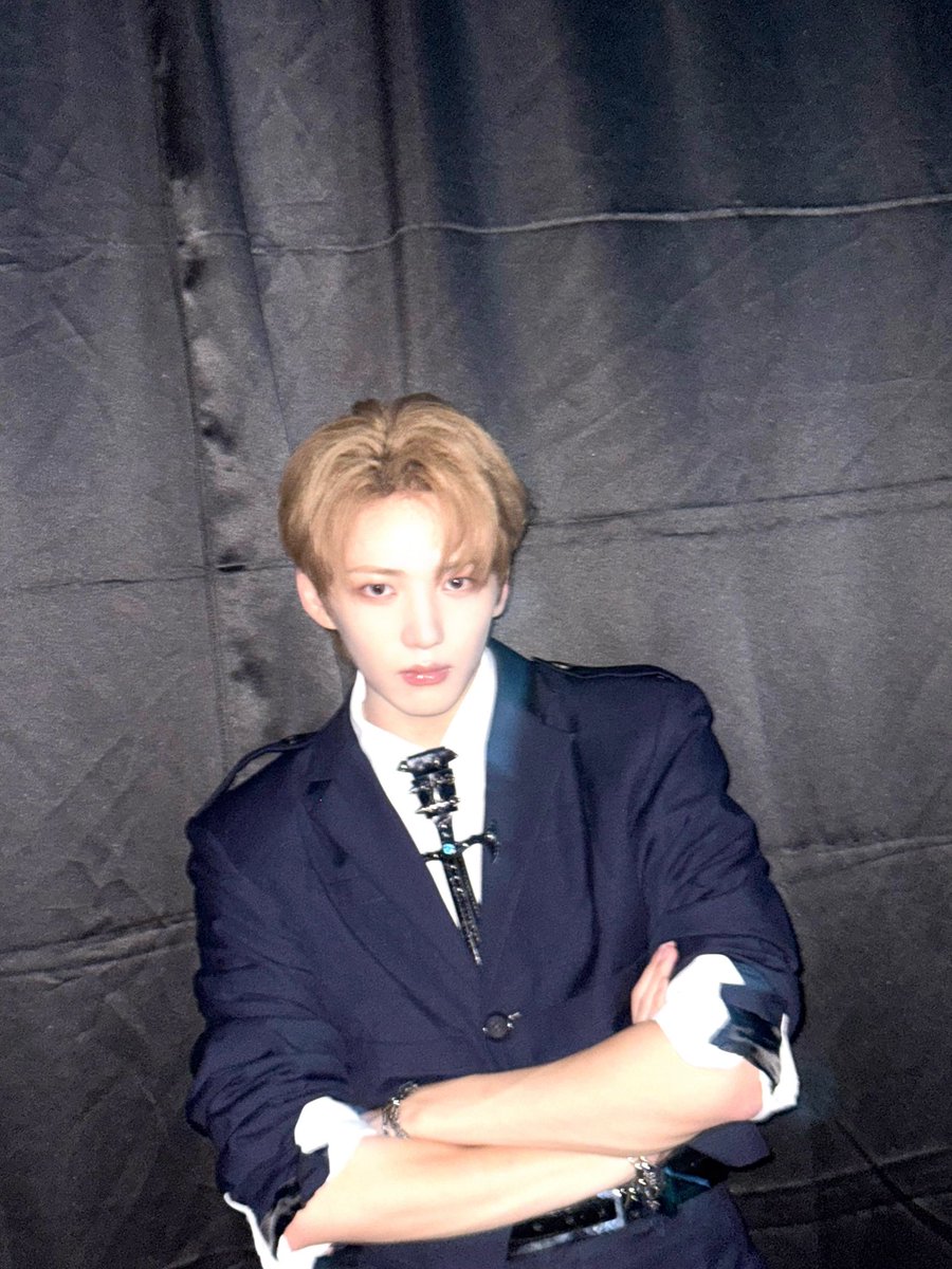 xikers_official's tweet photo. [#민재] 덥다 더워🫠
#xikers #싸이커스 https://t.co/7n7dduvgT3